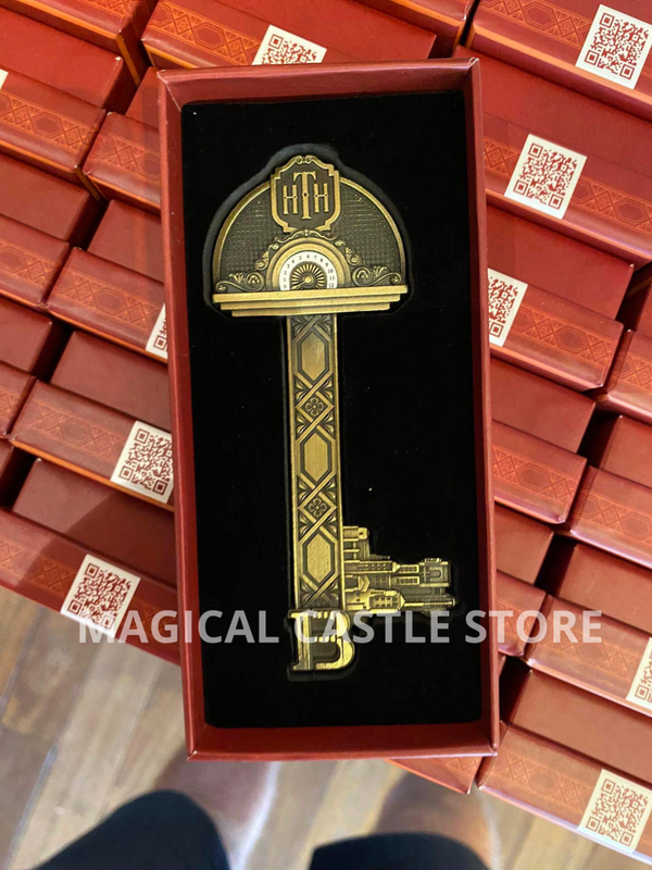 Tower of terror key - Disneyland Paris