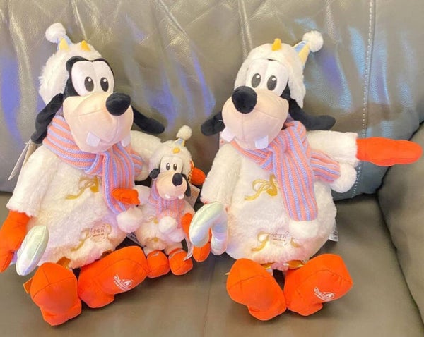 Limited edition christmas plush goofy - Shanghai Disneyland