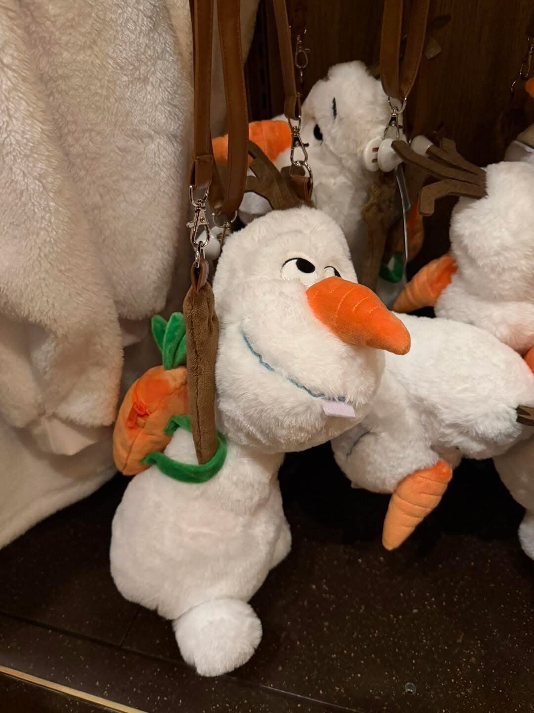 Olaf crossbody plush - World of frozen - DLP