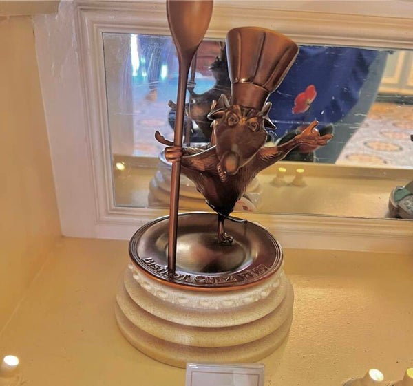 Ratatouille figurine - Disneyland Paris
