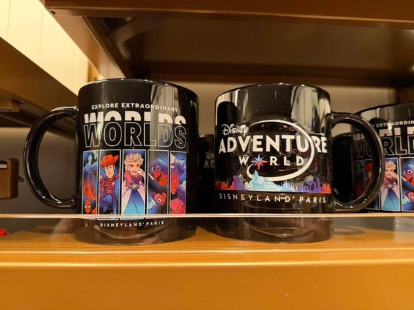 Black mug - Adventure World - DLP