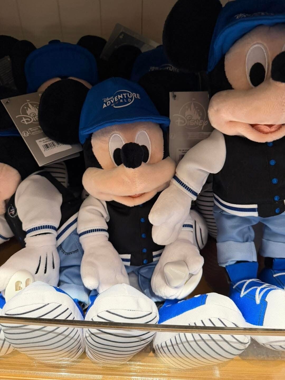Mickey plush with cap - Adventure World - DLP