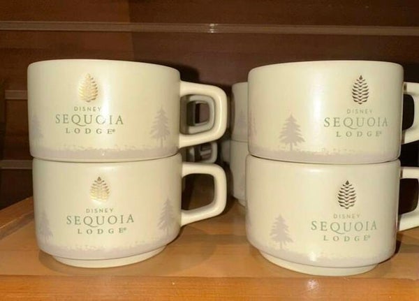 Small Sequoia lodge mug - Disneyland Paris