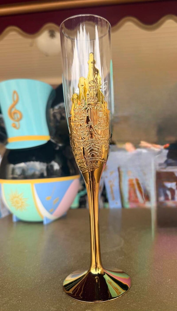 Disneyland paris castle champagne glass gold - 15cl - plastic