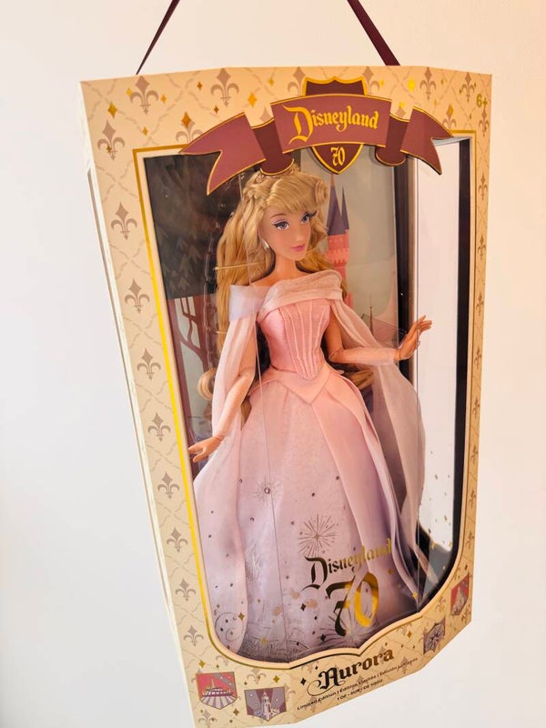 Limited aurora doll - Disneyland CA 70th