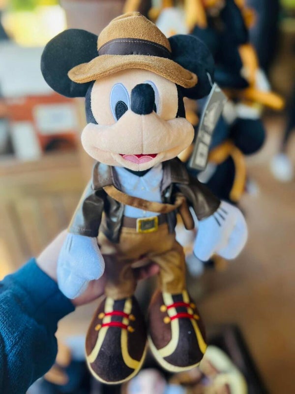Indiana mickey plush - disneyland paris