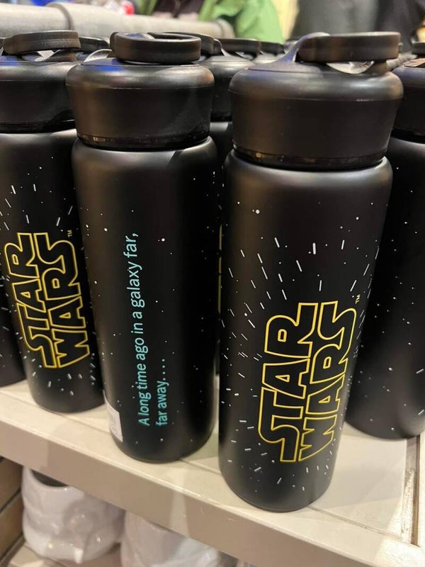 Star wars black water bottle - Disneyland Paris