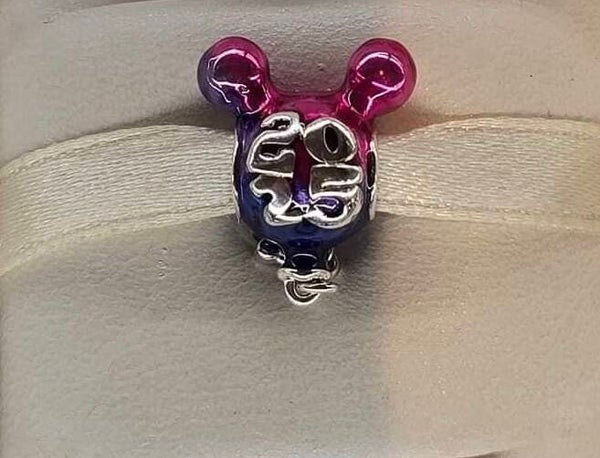 Mickey balloon 2025 pandora charm - Disneyland Paris