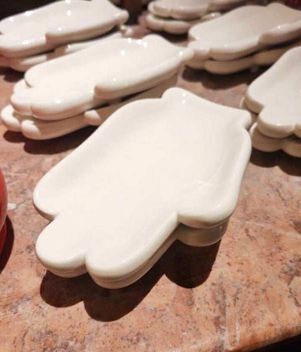Soap holder - mickey hand - disneyland paris