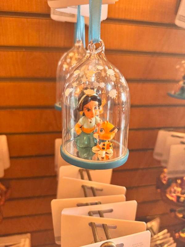 Baby jasmine & raja - glass ornament - Disneyland Paris