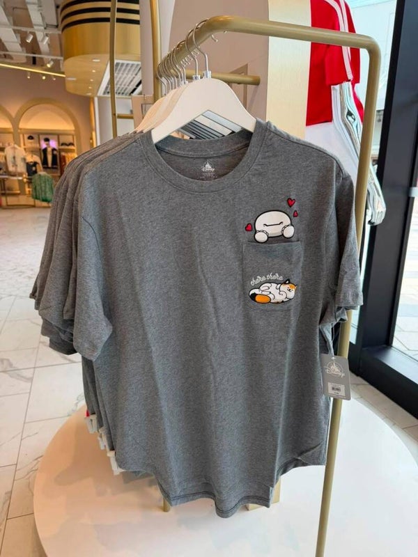 Baymax shirt grey - Disneyland Resort