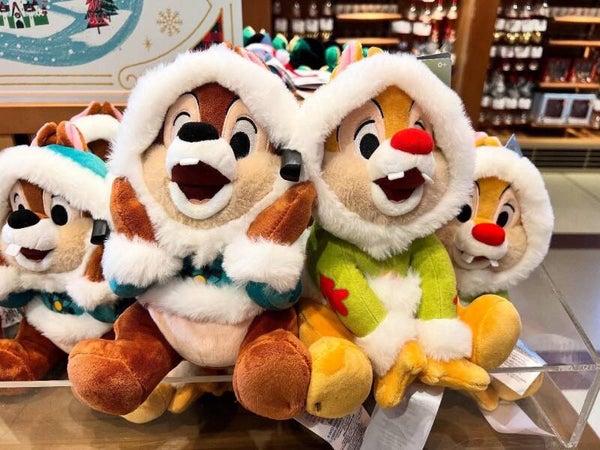 Chip & Dale Winter outfit plush set - Disneyland Paris