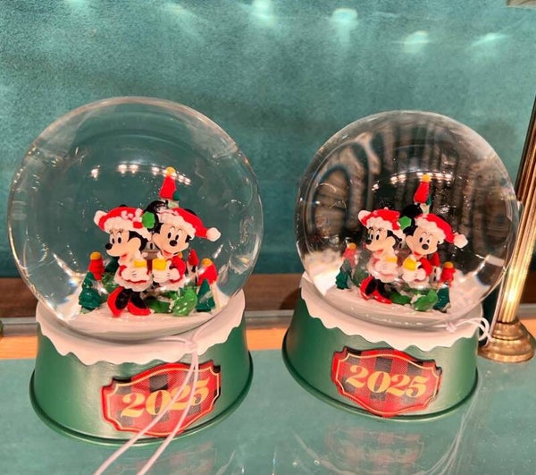 Small mickey & minnie snowglobe christmas 2025 - Disneyland Paris