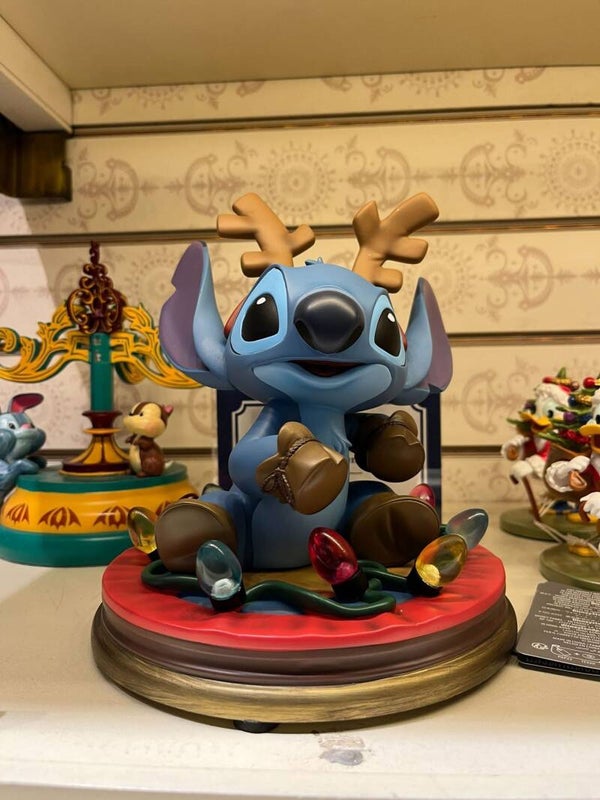 Stitch light up christmas figurine - Disneyland Paris