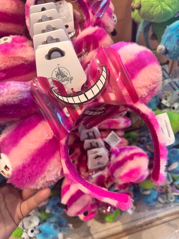 Cheshire cat fluffy ears - Disneyland Paris