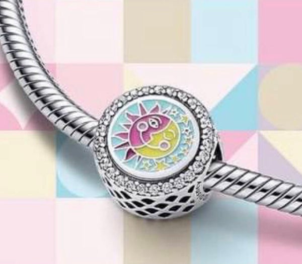 Small world pandora charm - Disneyland paris exclusive