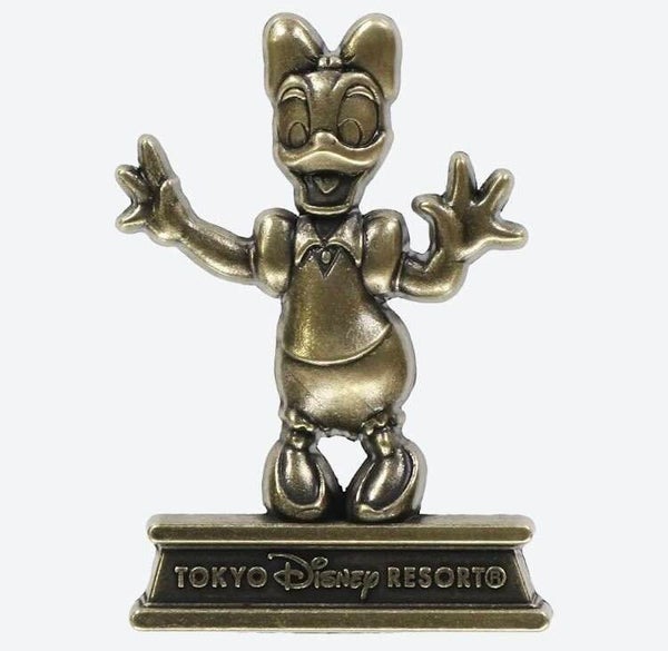 Tokyo Disneyland pin - Daisy