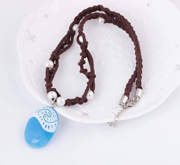 Glow in the dark te fiti necklace