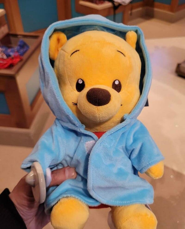 Winnie bath cape plush - Disneyland Paris