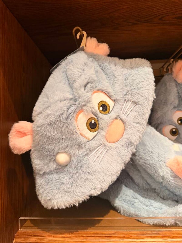 Fluffy remy bucket hat - adults - DLP