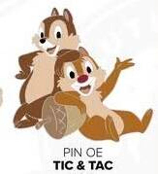 Chip & dale with walnut pin - April - Disneyland Paris