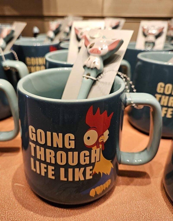 HEI HEI mug with Pua spoon - Disneyland Paris