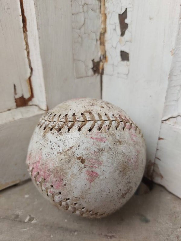 ◘ Oude honkbal