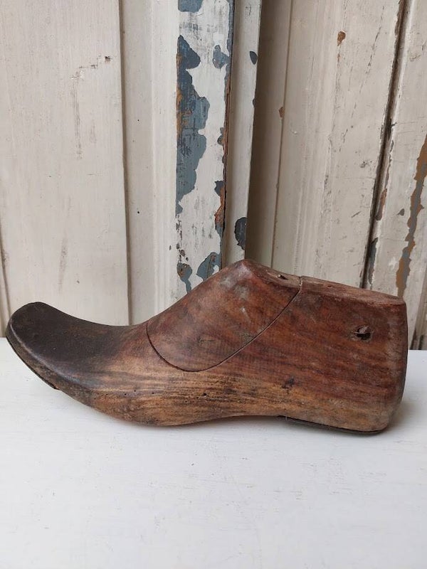 ♠ Houten schoenleest