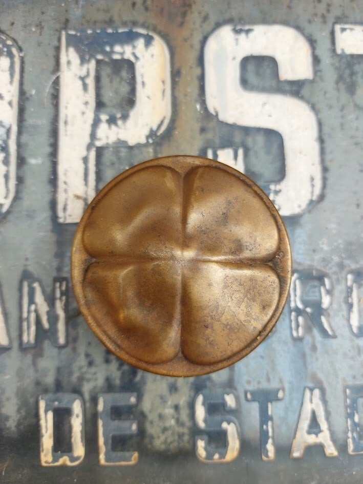 ♥ Oud glazen potje met messing deksel