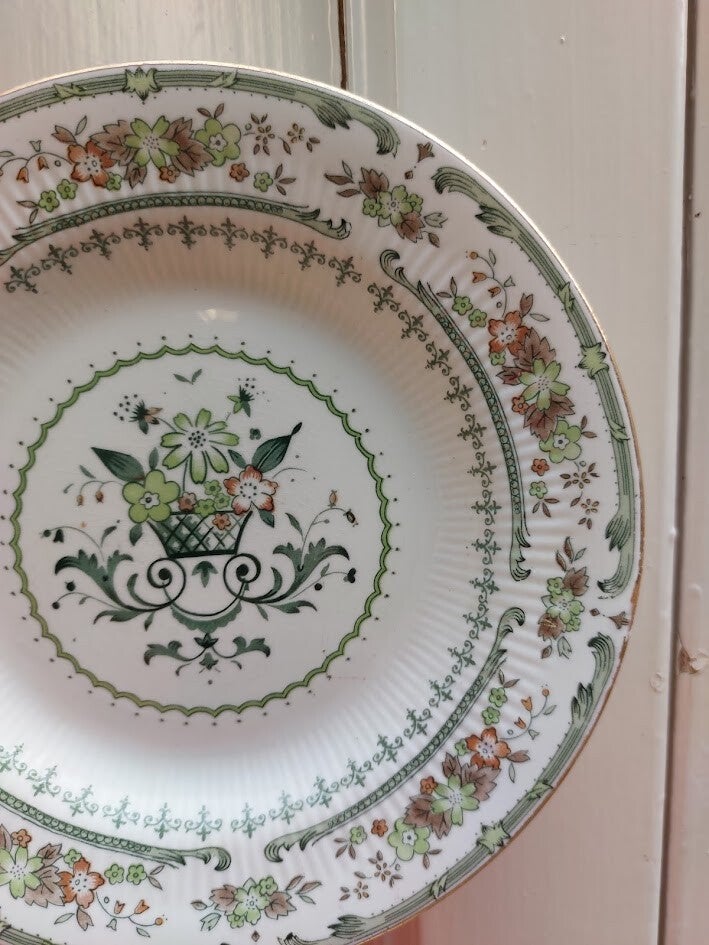 ♠ 1 bordje Balmoral Castle Bone China