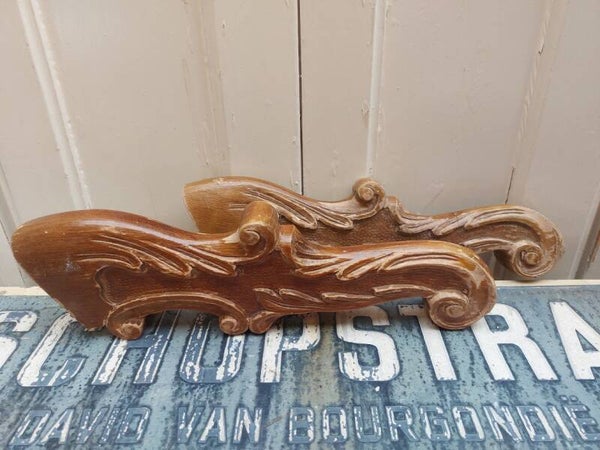 ♠ Houten ornamenten