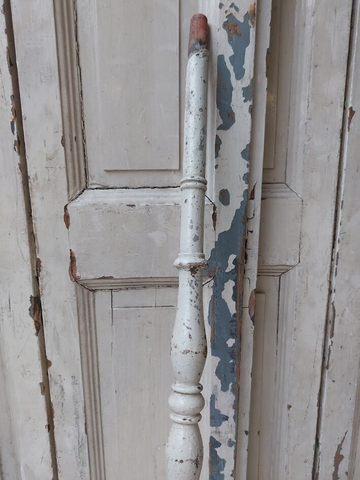 ♠ Oude houten trapspijl