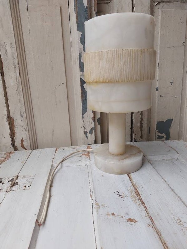 ♠ Vintage tafellamp van albast