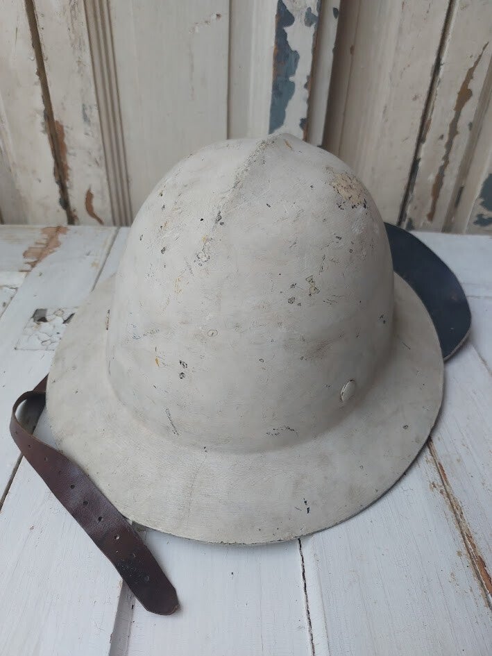 ♠ Civil Defense-helm - brodiehelm