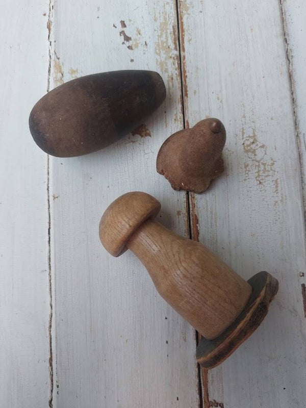 ♠ Lot oude houten tollen (3)