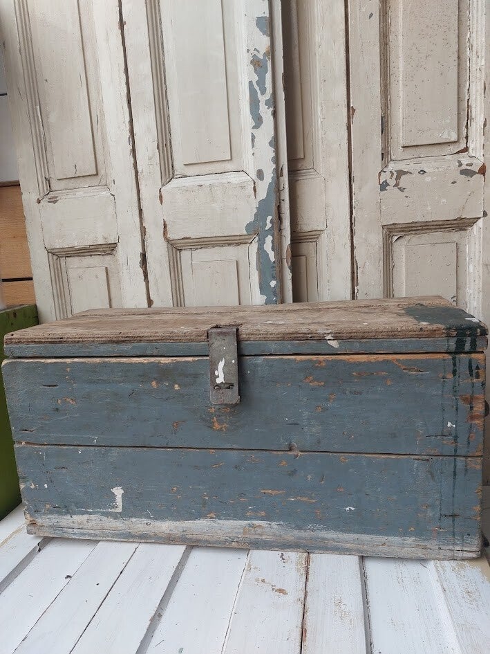 ♠ Oude houten gereedschapskist