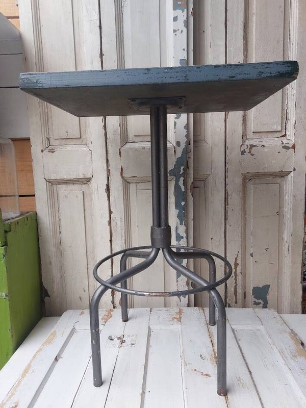 ♠ Industriële boetseerbok