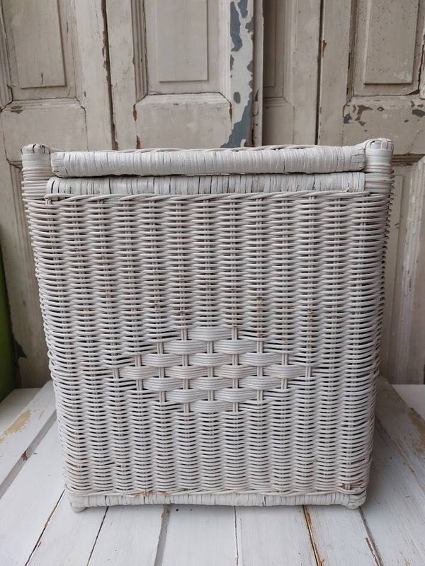 ♠ Gevlochten rotan mand met deksel