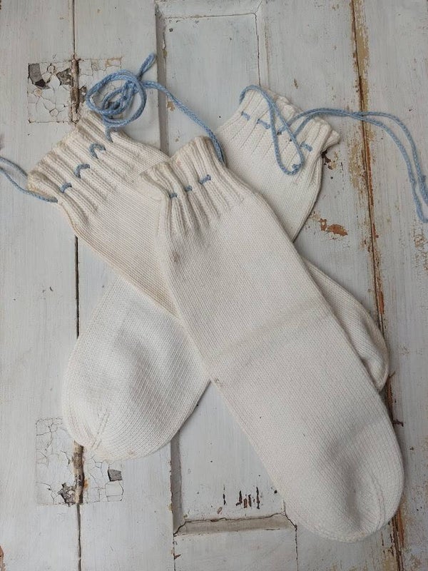 ♠  Oude eiernet / sokken