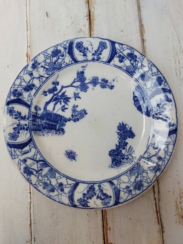 ♦ Antiek bord Petrus Regout & Co