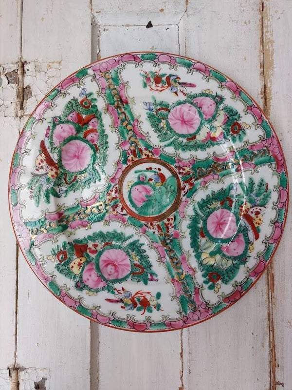 ♦ Chinees porseleinen bord