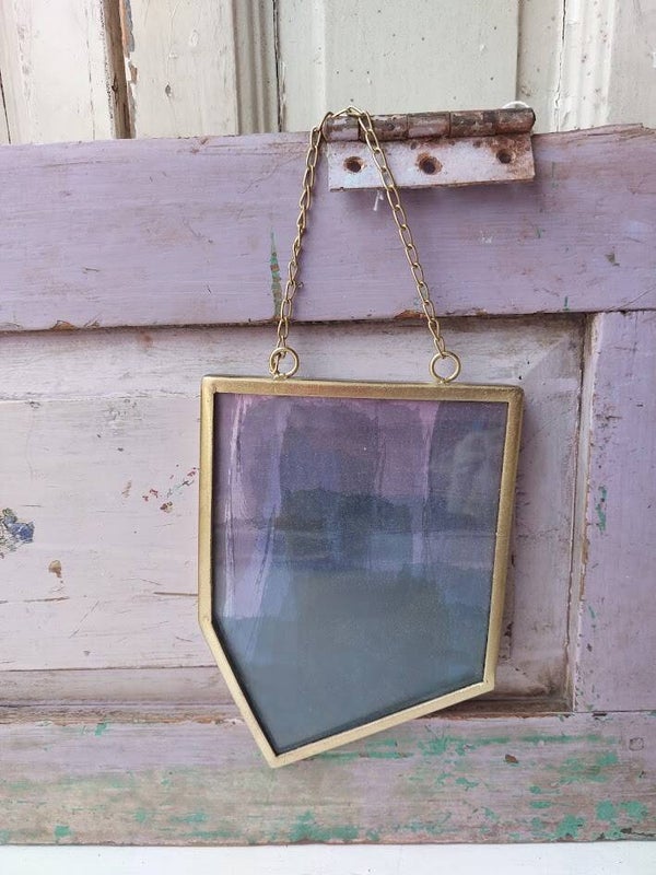 ☻ Sissy-Boy lijstje met gouden ketting