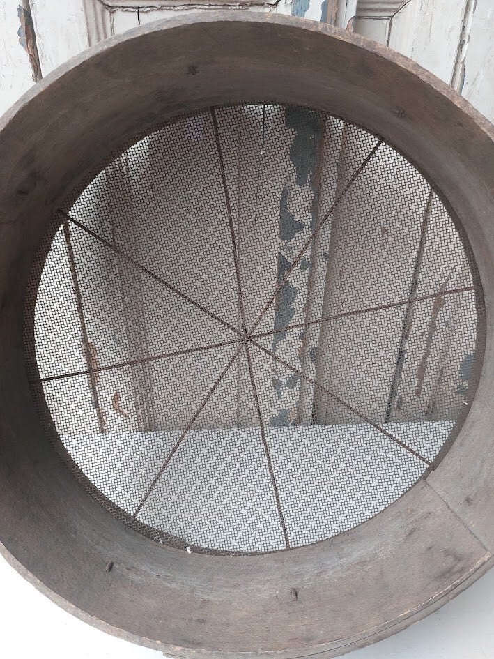 ☻ Grote houten zeef / bakkerszeef