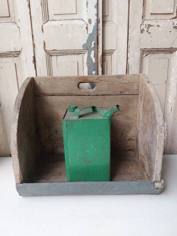☻ Industriële Metalen Oliekan – Groene Jerrycan met Schenktuit