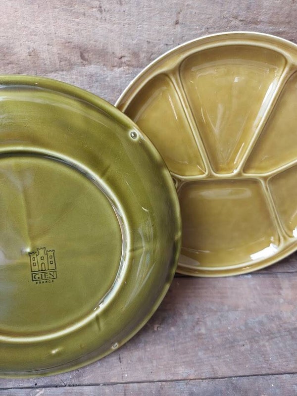 ☻ 2 Vintage Franse Gien Vakjesborden