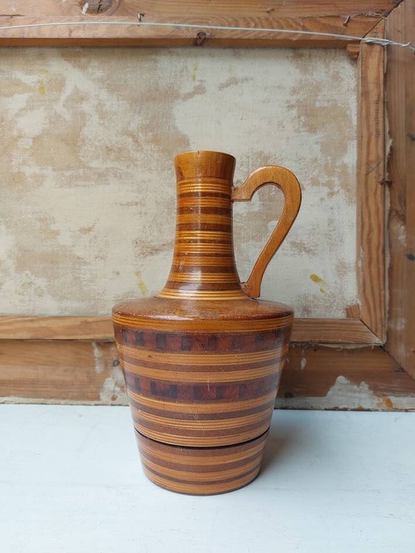 ☻ Vintage Handgemaakte Houten Karaf / Kruik met Inlegwerk – Mid-Century Modern