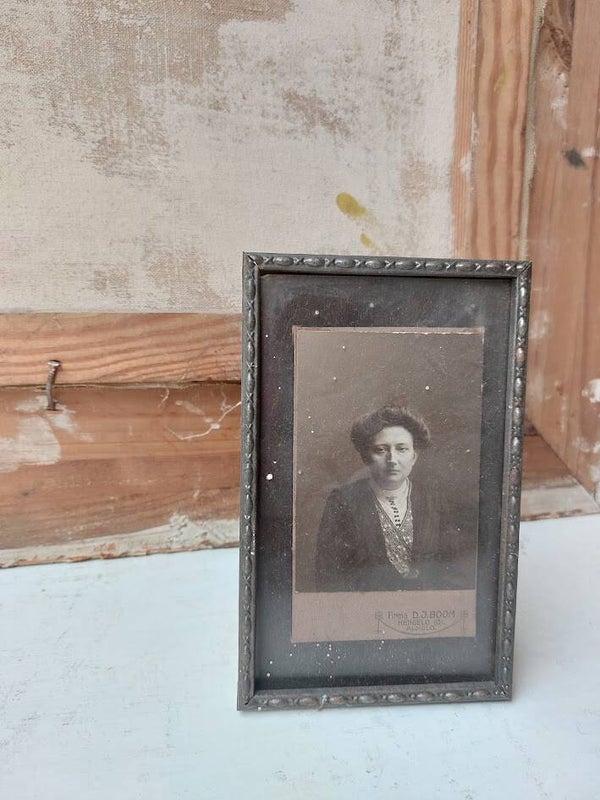 ☻ Antieke Metalen Fotolijst Kabinet portret – Firma D.J. Boom Hengelo