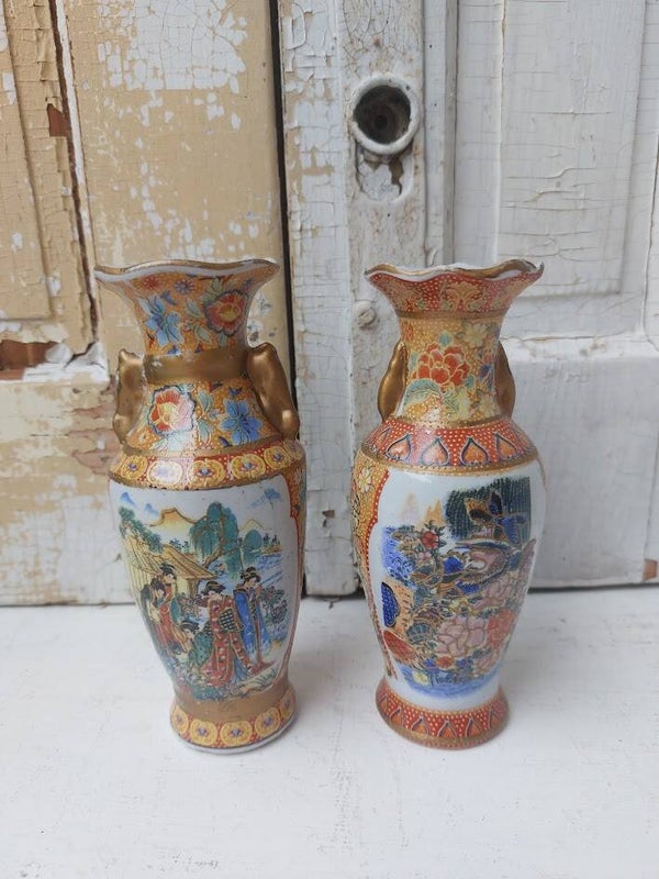 ☺ Vintage Japanse Satsuma Stijl Vazen – Geisha & Natuur Tafereel (Set van 2)