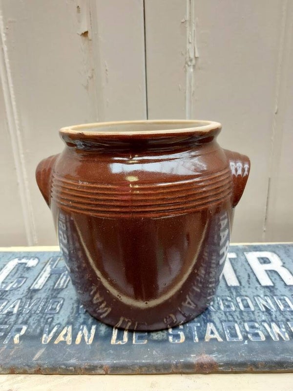 ♥ Bruine geglazuurde grespot