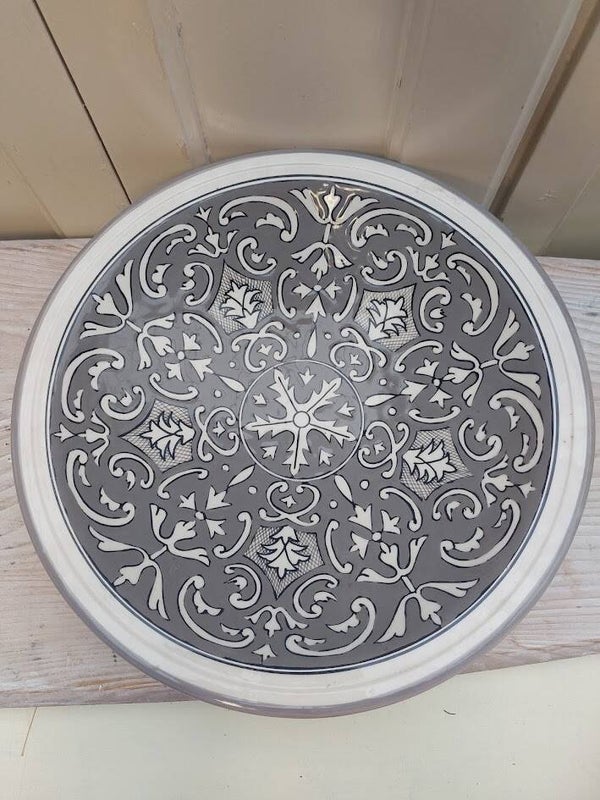 ♠ Grote grijze schaal